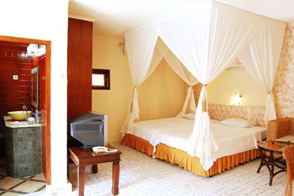 The Alit Hotel Kuta  Bilik gambar